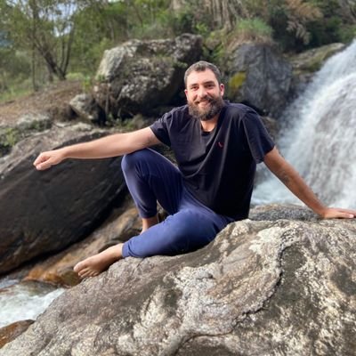 vmlibardi's profile picture. .