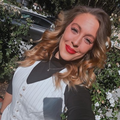 LindaShandi's profile picture. Proud American 🇺🇸 | i believe in President Trump~ Be Kind 🤍