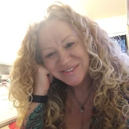 I LOVE GOD, FAMILY AND COUNTRY. 🇺🇲❤️🇺🇲 I LOVE BEING A MOTHER AND NANA. ❤️🌻❤️ MAGA AND TRUMP ALWAYS.