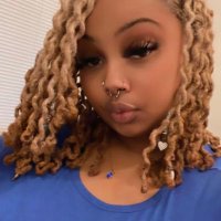 Michelle (@michell41371321) 's Twitter Profile