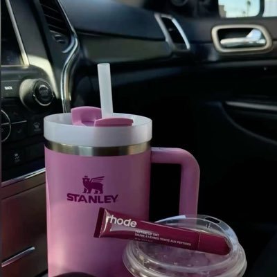 cubanna_Dc's profile picture. Massage Therapist