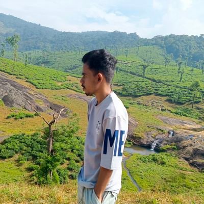 Anoopbalan100's profile picture. 👑 Built different. Grinding while others scroll