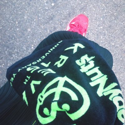 urakananikki's profile picture. 今日 学校どうだった？