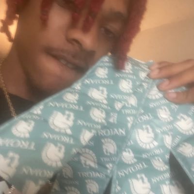 DujuanMorris1's profile picture. 19 (houston tx) meets up available 📲      ask fa menu