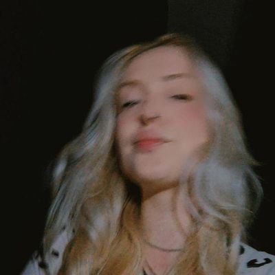 aya1896395's profile picture. 