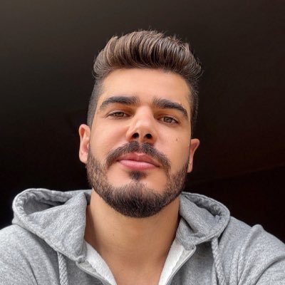 Personal Chef, cozinheiro, patisserie, chocolatier, fotógrafo, bibliófilo, otaku, mineiro, sagitariano.