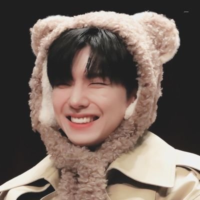 hamsksksk's profile picture. 고3 늦베베 햄프 (aka 짭베베)