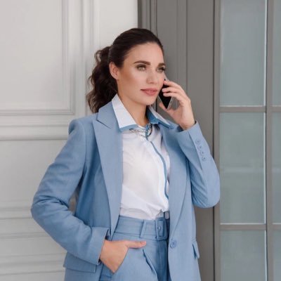 Professional Forex and binary options trader, account management services are rendered to newbies looking to earn with trading. Send a dm to get started.