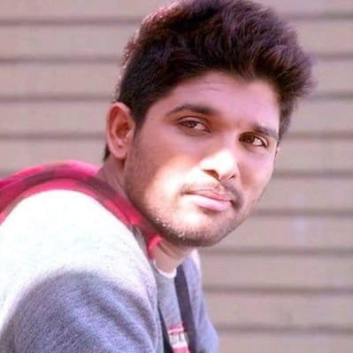 AliaaKrish's profile picture. Selfish gadni