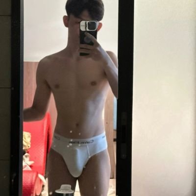 Thodamdang_2408's profile picture. Nơi để đăng ảnh nude. 😝😝