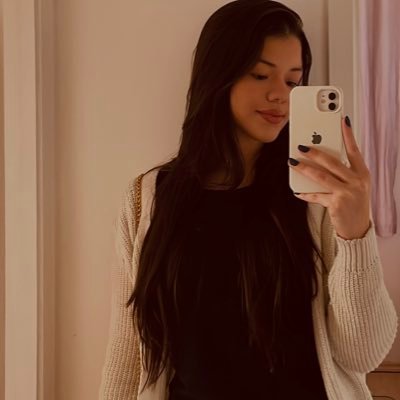 dudabajona_'s profile picture. nada de interessante aquiㅤㅤㅤㅤㅤㅤㅤㅤㅤㅤㅤㅤㅤ