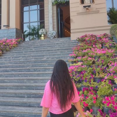 riyatiwari185's profile picture. 🇮🇳