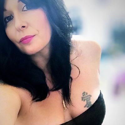 42 DFW,TX. Nsfw. Master blaster of disaster. Single swinger. sub.