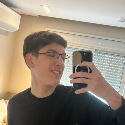 rromis_'s profile picture. @cifutbr +30k