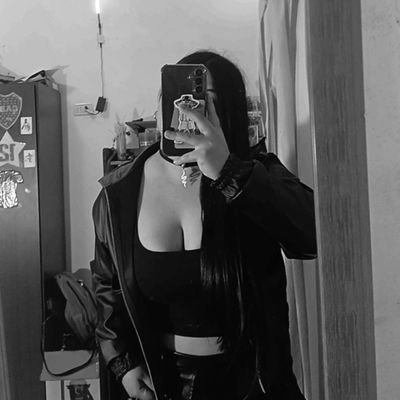 valennoguera10's profile picture. 