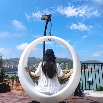 manglessn's profile picture. 原创小夫妻，已经入圈多年。感谢老公让我享受更多刺激和快乐，推特分享我们过往的活动视频。希望结交有缘的朋友，老公账号@yinqishm，谢谢你们的关注和喜欢。