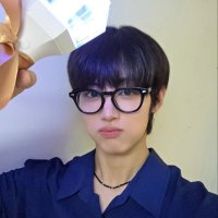 nsea (@junseongnim) 's Twitter Profile