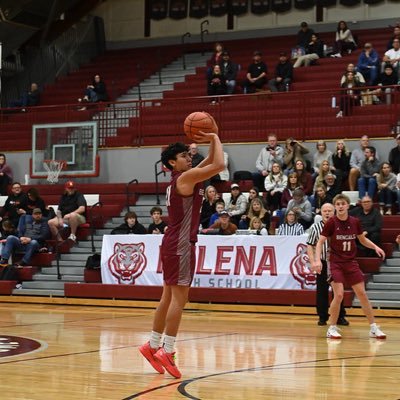 CjDanforth2's profile picture. HHS 2026 || Football,Basketball || 6,1 170 || 3.0 gpa || 406-521-2027 || https://t.co/12gW8yOY29