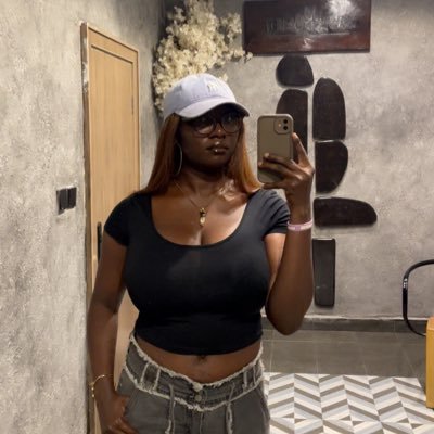 God fearing//Feel spirited||president of enjoyment💜💜||Prouddiplomat||communicator||Taurus//IG page @ojikashrine #ADHDorned