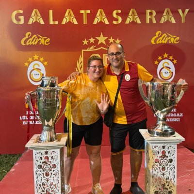 Ctntsdg's profile picture. çocukluk aşkımsın sen ilk göz ağrımsın. Fanatiklikten uzak durup objektif olmaya çalışan bi galatasaray taraftarı. 12 kedi babası Gs hesap geri takip
