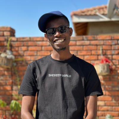 Man United|| Blogger|| Writer||#ZIMHIPHOP|| MASHOKO MOVEMENT