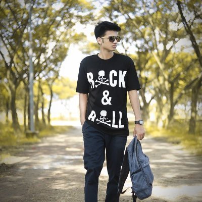 ➠😍 लवली Parson
➠🎧 Music Lover 🎧
➠🎒 Student of College 📚
➠🌿 Nature Lover🌿
➠👉 Gym Addicted 🔥
➠🤩 Believe In My Dad