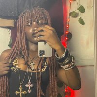 Elizabeth (@eeliizzzz_) 's Twitter Profile
