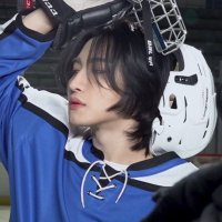 별이 (@8_starflower_) 's Twitter Profile