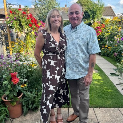 l’m a gardening and diy guy, I post mainly photos of my garden, places I visit and walks I take, hope you enjoy 😊