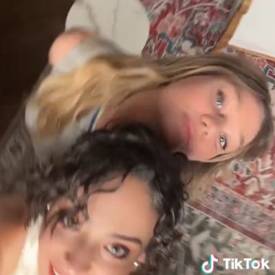 @nneonsigns