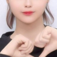 すずか (@ye7yv5bwz20a) 's Twitter Profile