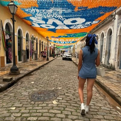 calabocakarol's profile picture. Falha, miserável, pecadora, mas apaixonada e amada por Ele!