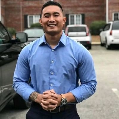 What's up X. I'm a soldier living my best life in Kuwait Arifjan. 🇰🇼 If you need any military advice or just wanna chat, hit me up 😊
