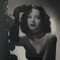evie (@eviesupremacy2) 's Twitter Profile Photo
