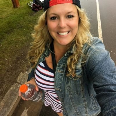 ErinAlbe's profile picture. 🚜 🫶🏼