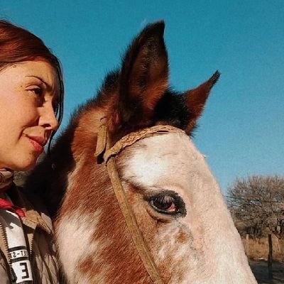 Valeper80474923's profile picture. mujer tradicionalista