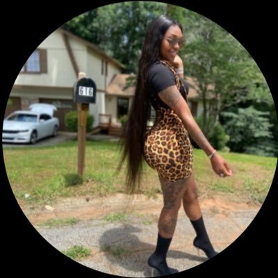 Perfectpric's profile picture. Your Favorite Two Toned Cookie 🍪 Instagram @ indiavvsofficial 550k