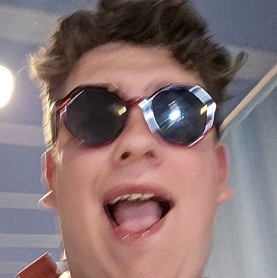 Hypergred's profile picture. Fuck deila