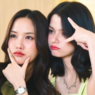 🦦 “If you have time, let's go out together like before”
🐰”I will take you on a trip together”