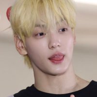 rina ⋆ (@yeonbinrecs) 's Twitter Profile