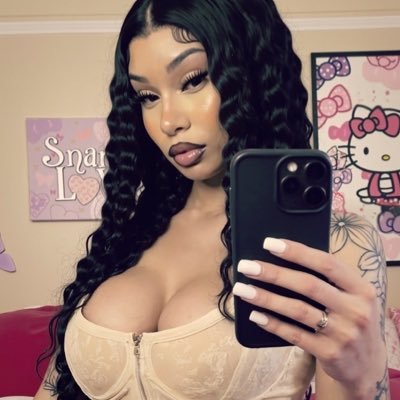 Insta in linktree | Snap : vanillavvss | https://t.co/YGIbEet51H | For FT shows dm on telegram https://t.co/gRTOl3Hnpn
