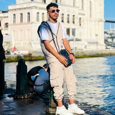 HmadyAls's profile picture. وقرّب لنا يا الله من يحسن الظن ، ويحفظ الود ، ويصون العشرة.. 🤍🙏