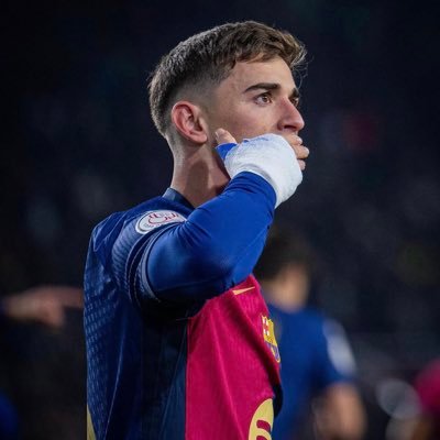Football fuels me, yell “Visca el Barça” louder. FCB on the brain, bleed blaugrana, always chasing nature ✈️🌍||music calms me