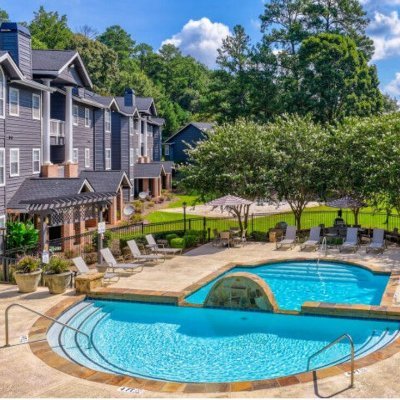 Your next home is waiting! Cozy, convenient, and community-focused living in Macon, GA. Pet-friendly & full of charm. Tours available!