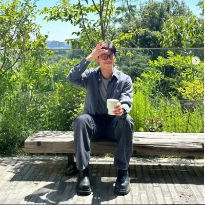 evergreenknj's profile picture. I suppose I'm still too young and immature to be concise.⠀⠀