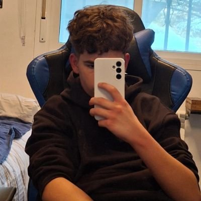 tetascum's profile picture. Esto 🖕 pa los que insultan por X.

         @billycherokee @rickyedit.