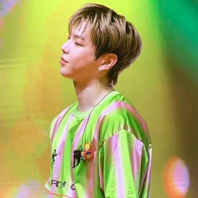 VLvGGJRAokxmj3D's profile picture. 