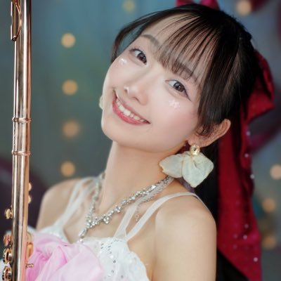 🪈音楽であなたと世界を元気に🎀フルート奏者🐩 │ 🎓一般音大生→ライブ配信でウィーン留学を実現🇦🇹│ 47都道府県ツアーとドームツアーを叶えたい⭐️│#湊南ふみ #みなふみ│TikTokで配信中🎥│ 音楽家のためのライブ配信事務所【Live:MiMi】代表🎶│お問い合わせ・ご依頼はDMかメールにて✉️