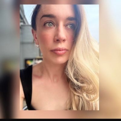 Londoner, Democratic Socialist, Misanthropic Humanist. Politics, health, sci-fi, music, animals & environment. Small & feisty but mostly polite.🙃 Views my own.