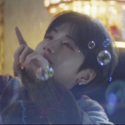 uriwoo_0's profile picture. 